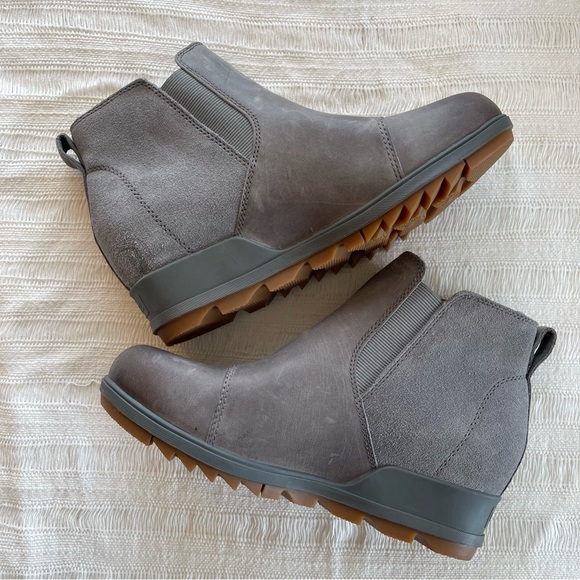 Sorel Evie Suede Pull-On Bootie - Picture 16 of 16